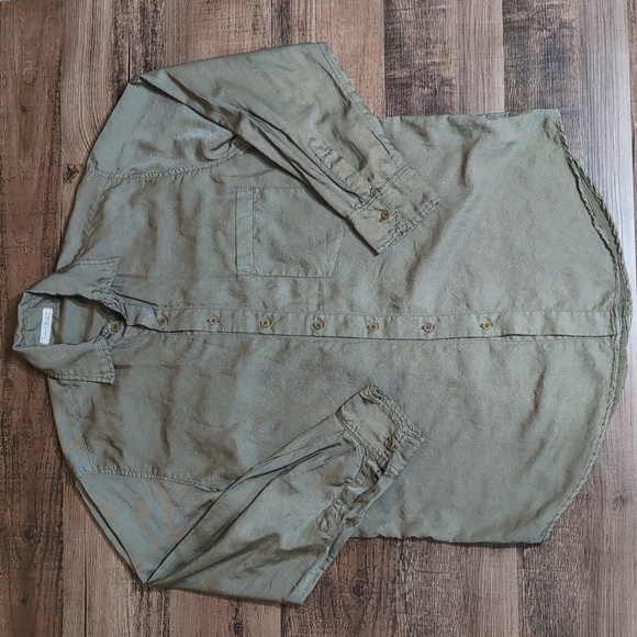 Free People x CP Shades Oversized Button Down Silk Blend Size XS In Olive Green - Picture 1 of 10